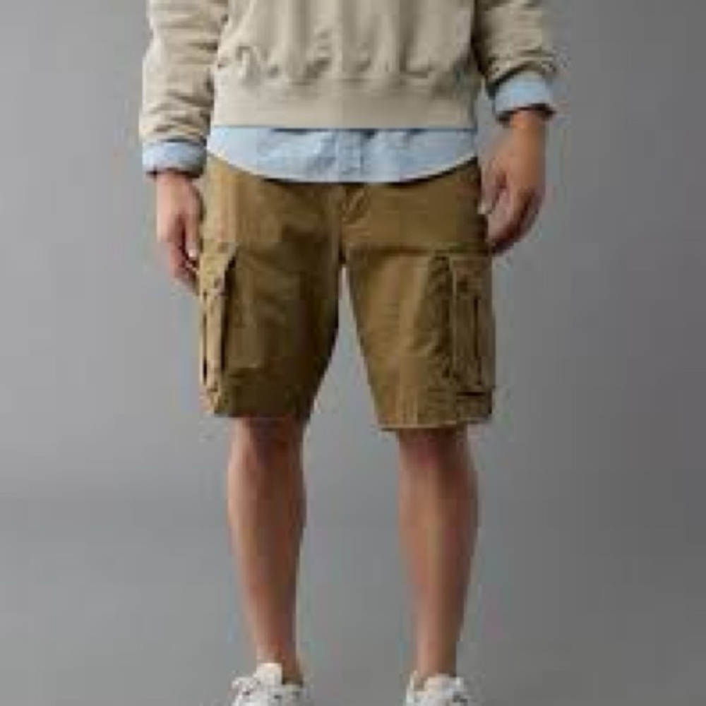 American Eagle Cargo Shorts Mens Brown Stretch size 42 NWT